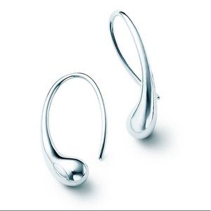 Tiffany Elsa Peretti drop hoop earrings